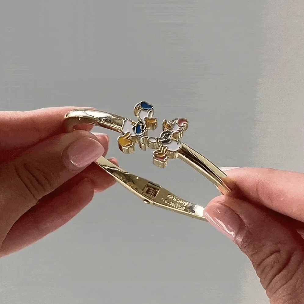 Disney Donald Duck & Daisy Duck Kissing Cuff Bracelet - Donald Duck & Daisy Duck