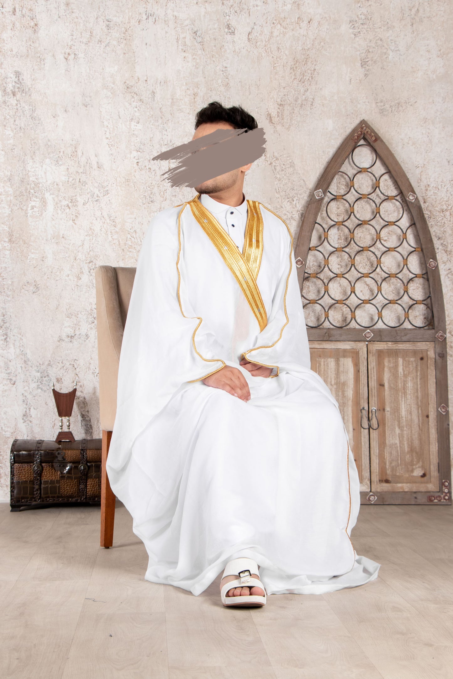 White Gold Bisht