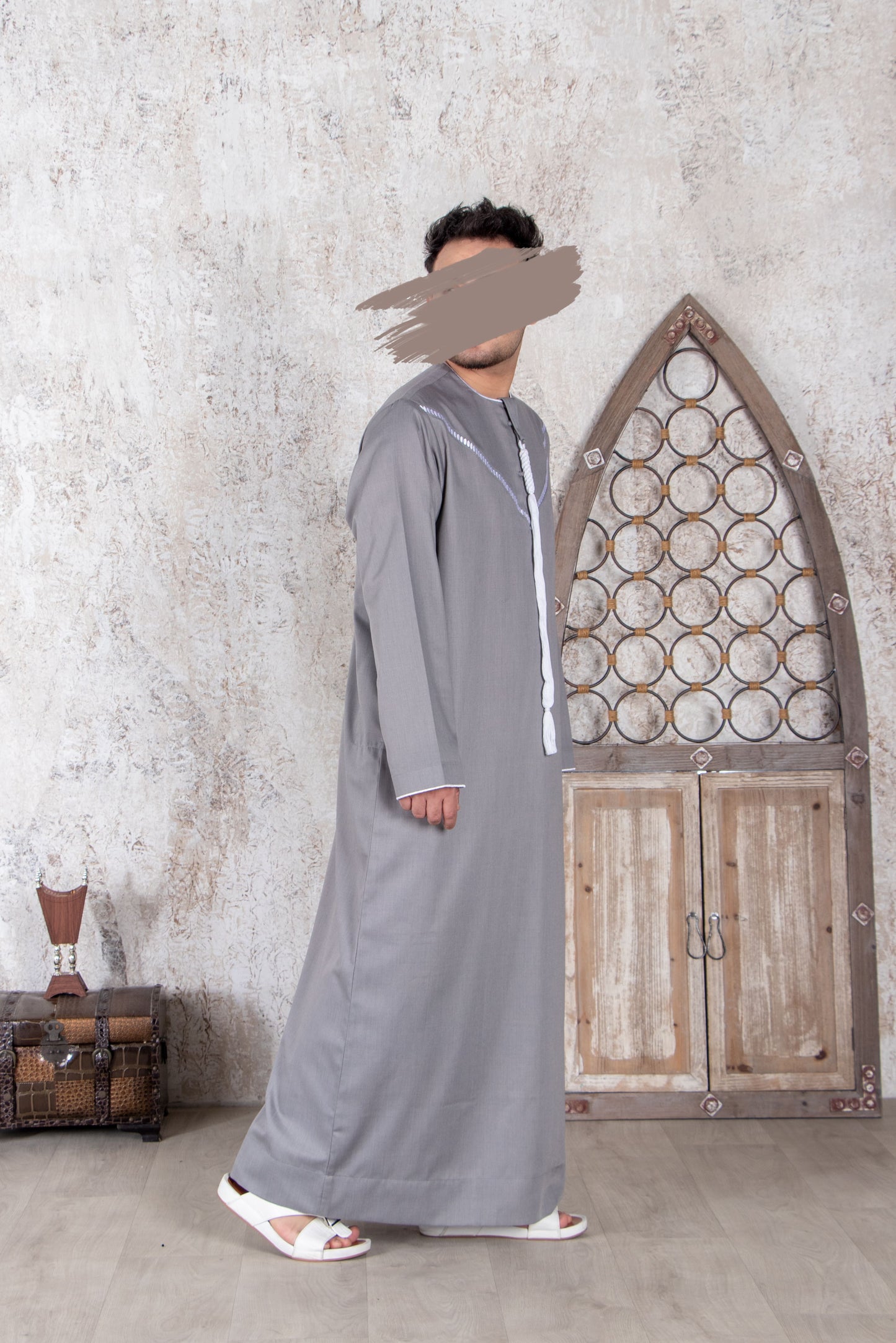 Gray Emirati Kandura