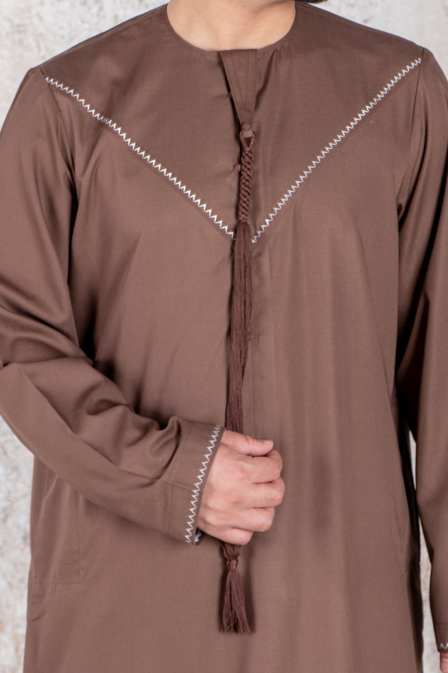 Chocolate Omani Thobe
