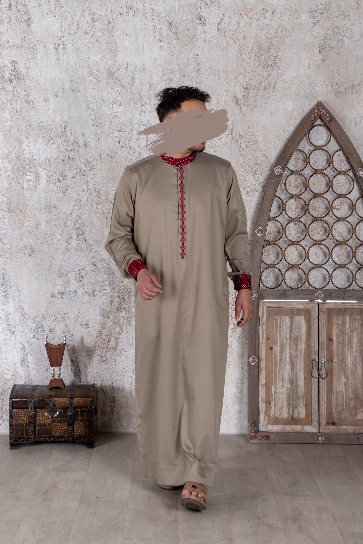 Khaki Maroon Thobe